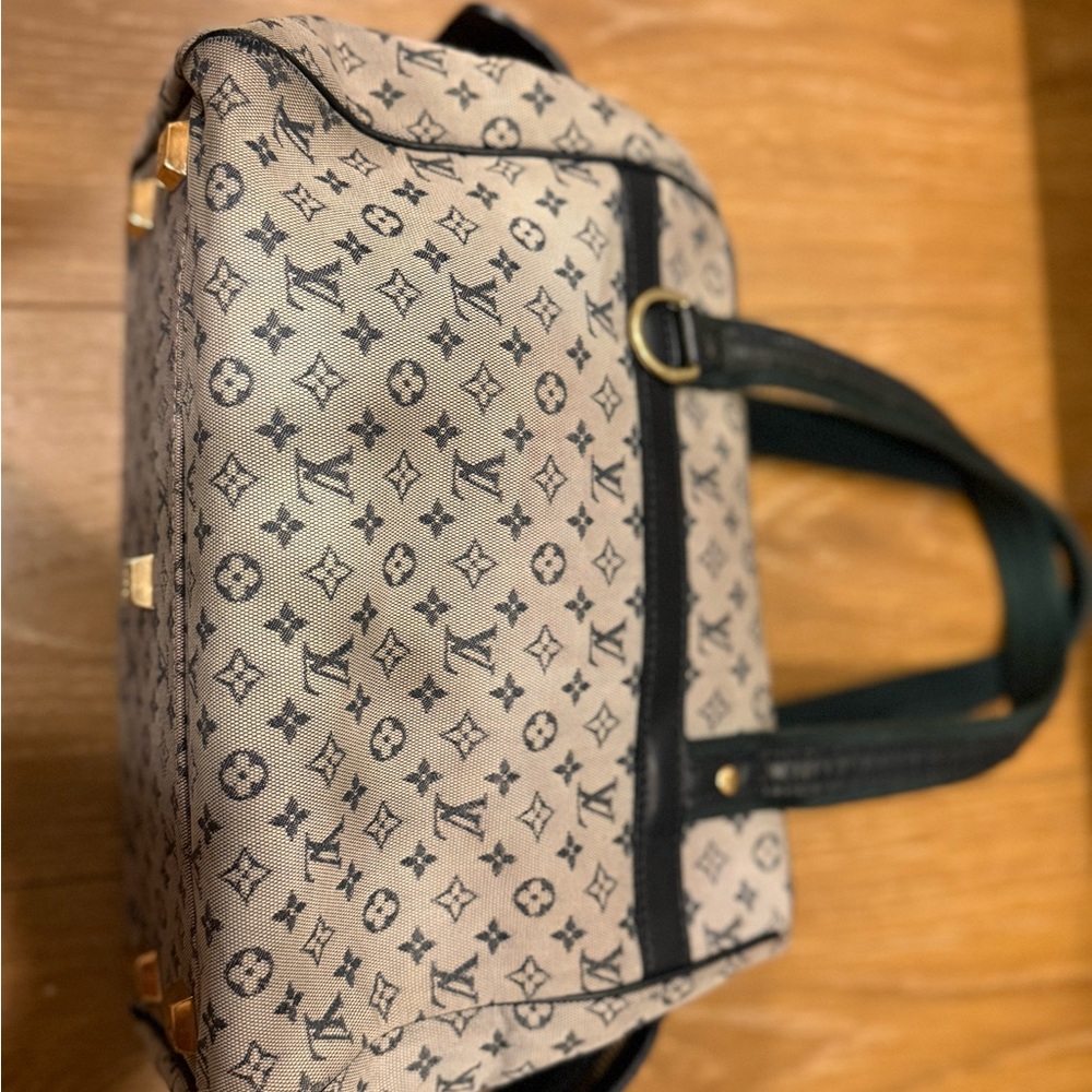 Vintage Louis Vuitton Monogram Demin Bag - Navy and Cream - Picture 9 of 12